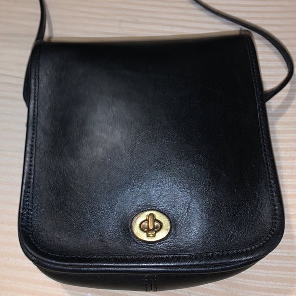 Coach Handbags - Vintage Coach compact pouch